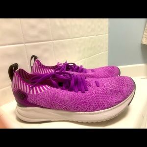 New Balance Ladies Running shoes